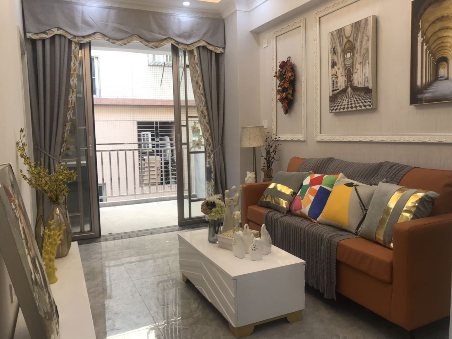 龍崗村委統(tǒng)建樓小產權房是什么價格