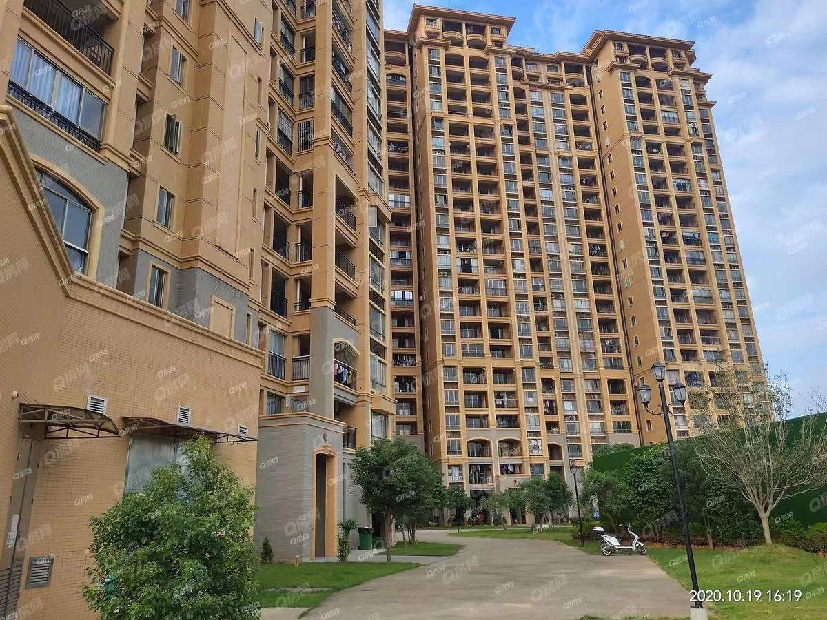 駿豪名居，鈺海山悅城-均價(jià)10000元/平