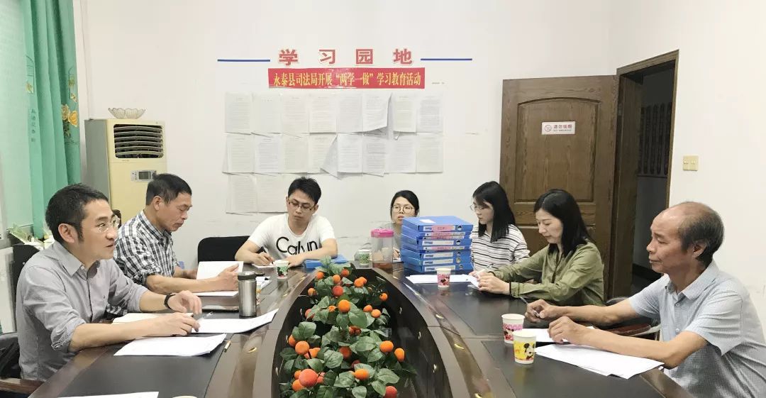 由工作人員現(xiàn)場公布鬮上顯示的棟號(hào)