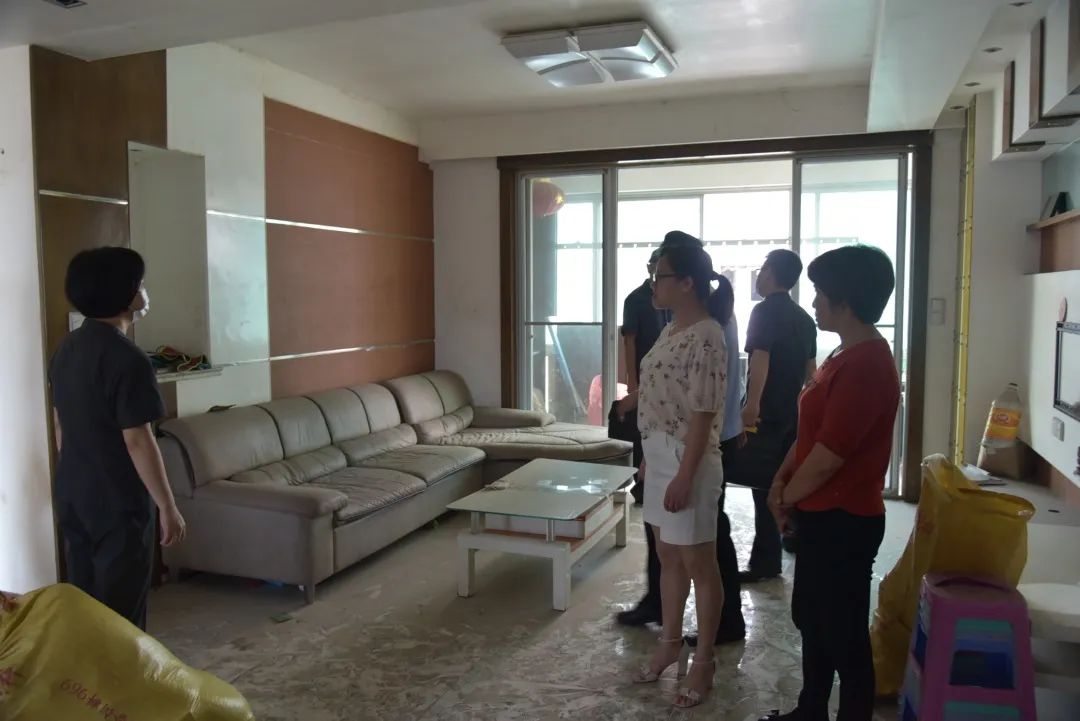 決定此次搬遷采用房屋裝修補(bǔ)償包干辦法