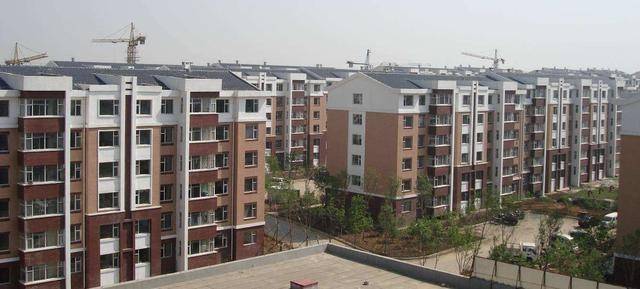 記者來到了新機(jī)場回遷安置房榆垡組團(tuán)