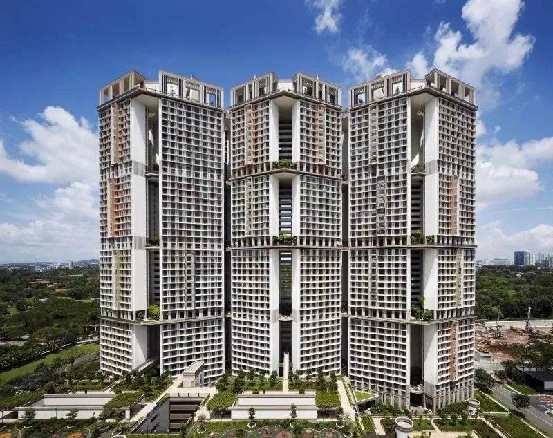 小區(qū)里設(shè)計兩棟回遷房