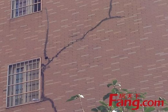 在購(gòu)房人與開(kāi)發(fā)商簽訂的合同中