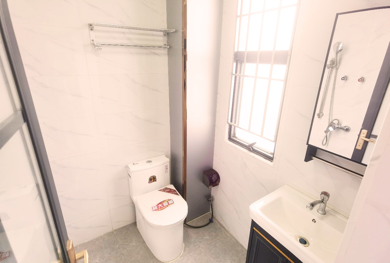 深圳光明小產(chǎn)權房|光明玉龍府02戶型